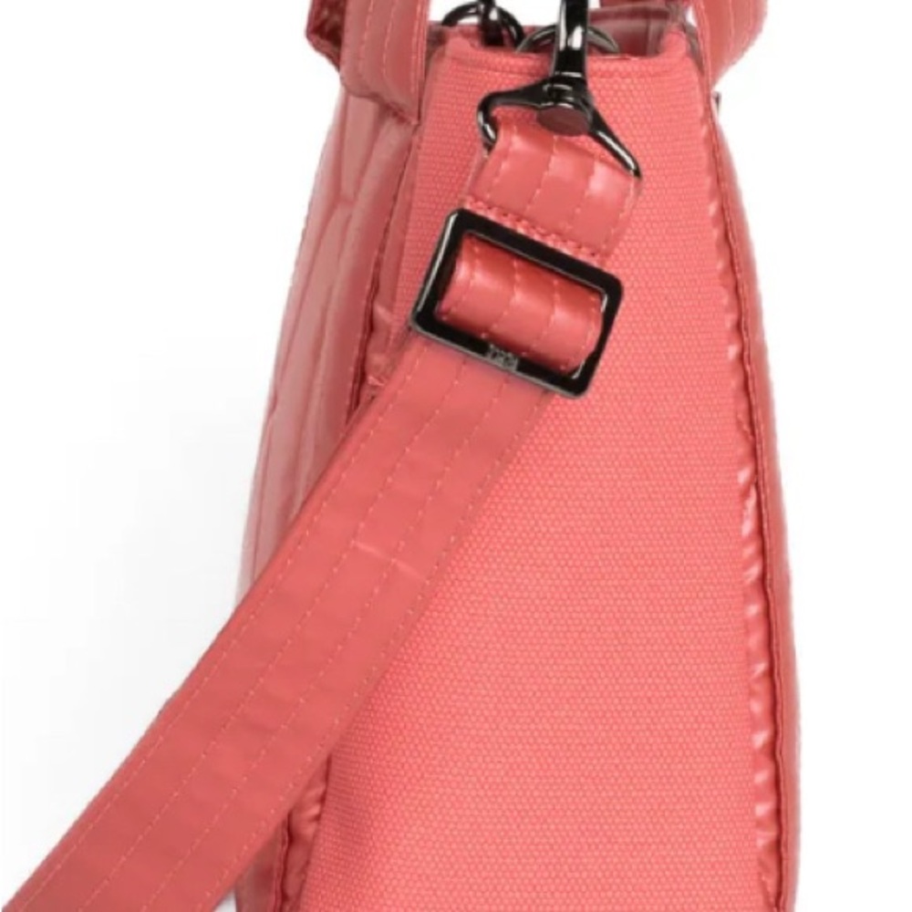 🍉LUG Cadence 🍉Metallic Watermelon 🍉 Quilted Tote Bag - Picture 6 of 9